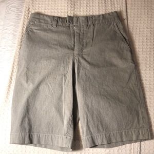 🖤 Vince Bermuda striped shorts 🖤